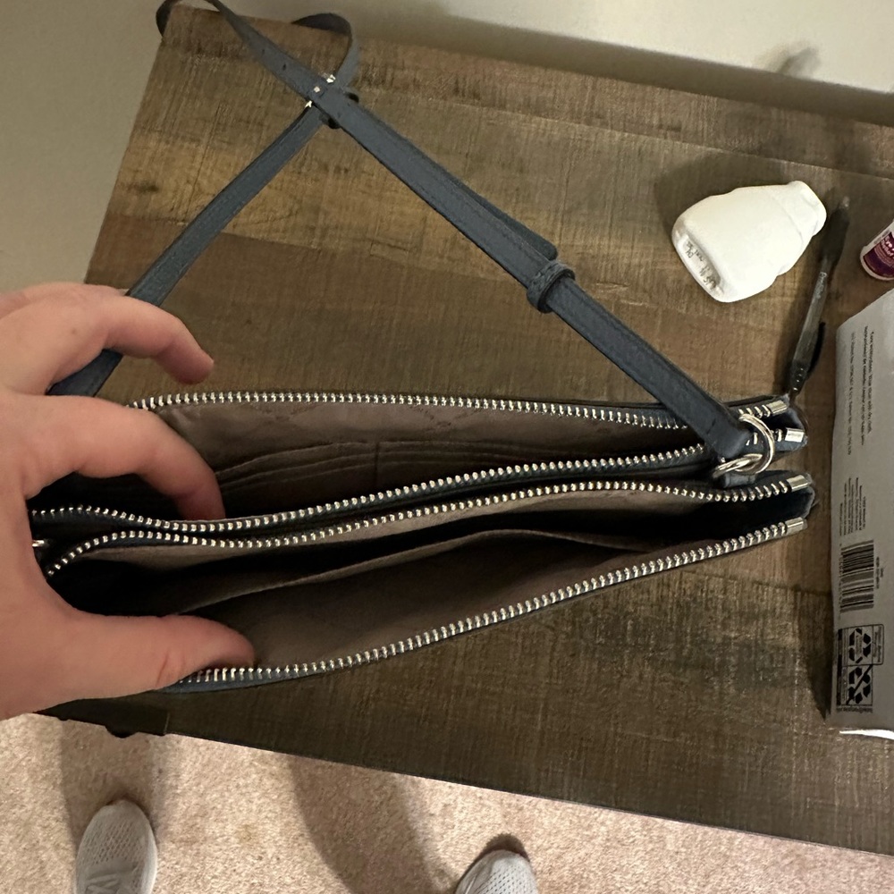 Micheal kors crossbody